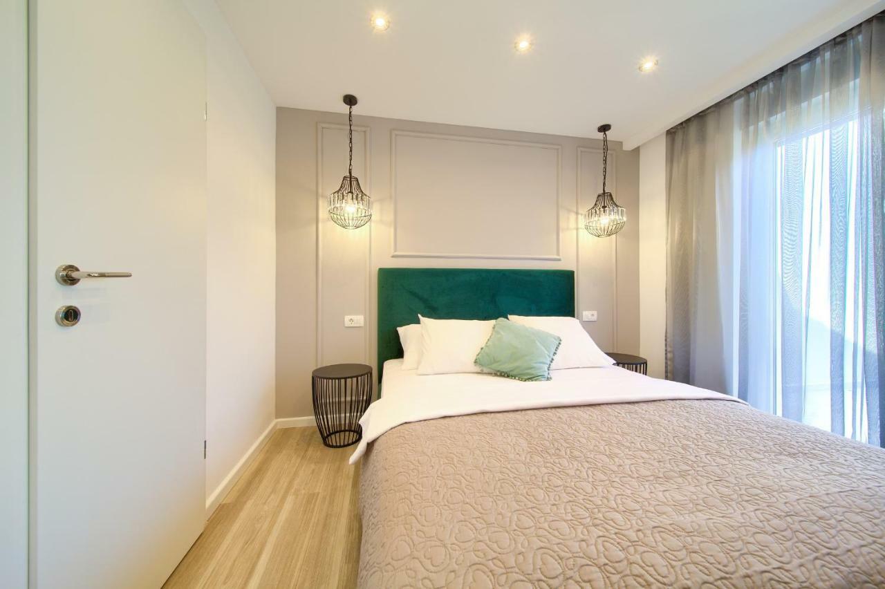 Holiday Home Elegant Vrh  Екстериор снимка
