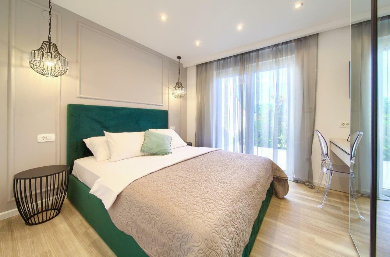 Holiday Home Elegant Vrh  Екстериор снимка