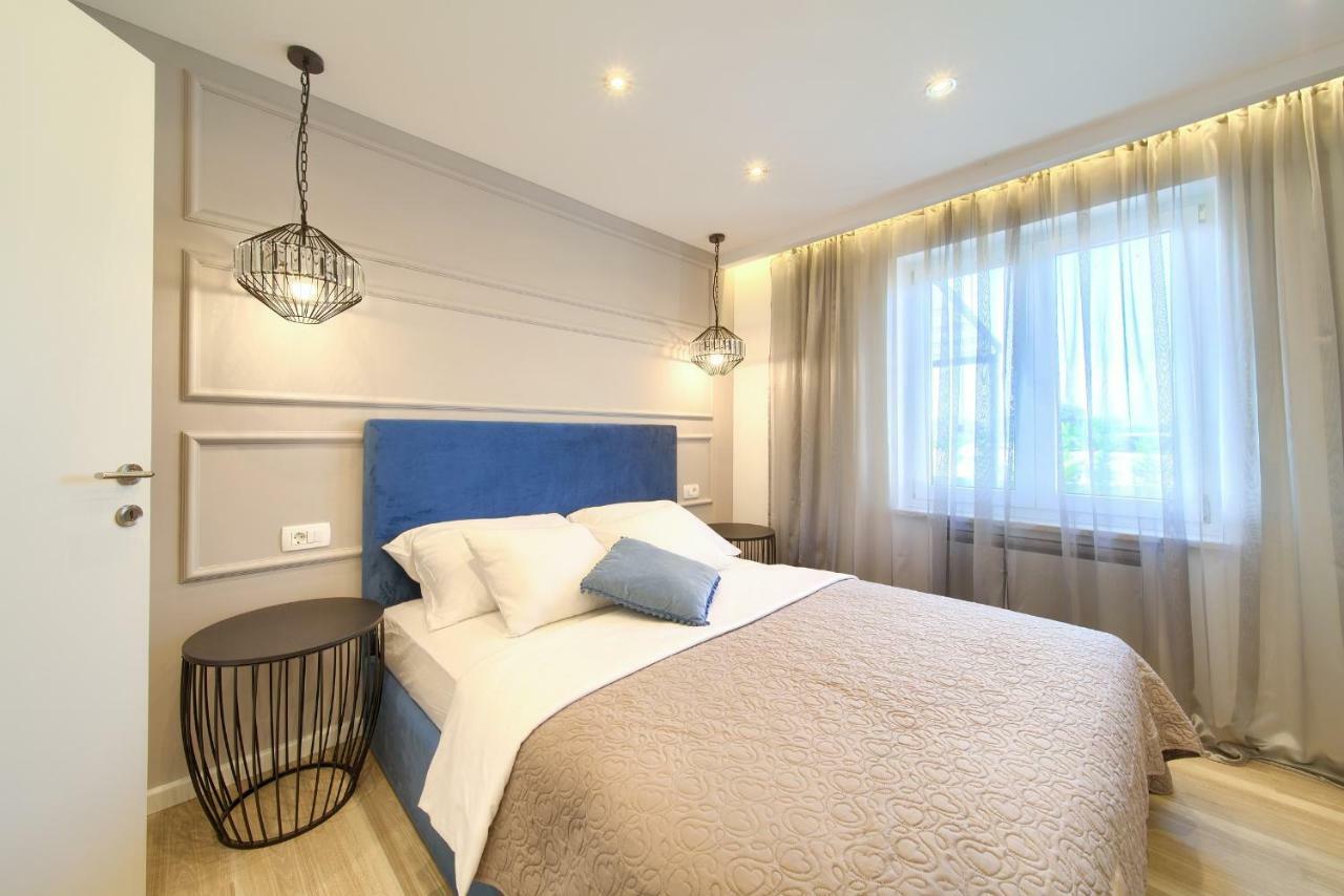 Holiday Home Elegant Vrh  Екстериор снимка