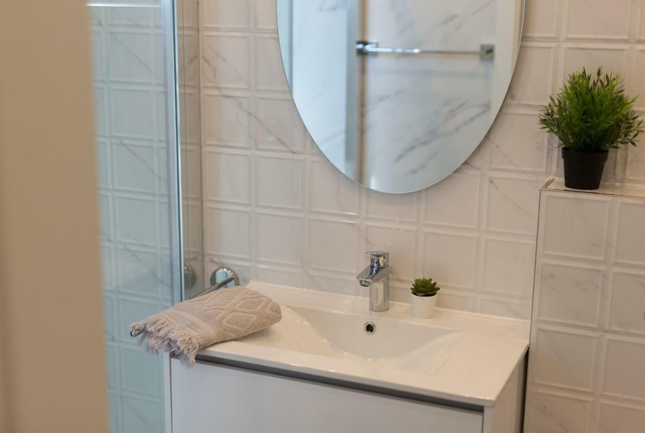 Holiday Home Elegant Vrh  Екстериор снимка